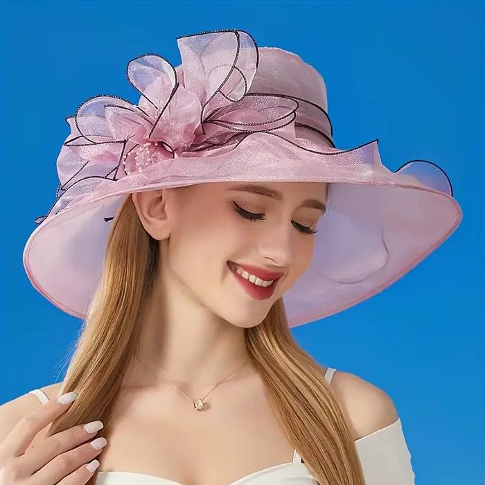 Chapeau en velours élégant et sophistiqué, parfait pour les occasions formelles et les événements du
