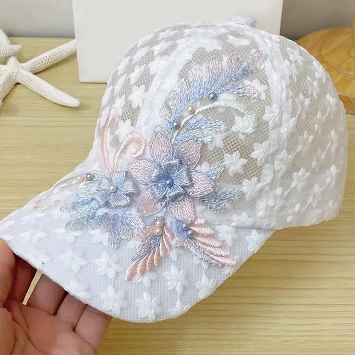 Casquette de Baseball respirante en dentelle ajourée pour femmes, chapeau élégant avec broderie blan