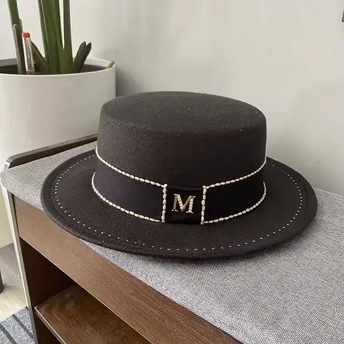 Chapeau en feutre style Hepburn français pour femme, en laine perlée, à calotte plate, tendance auto