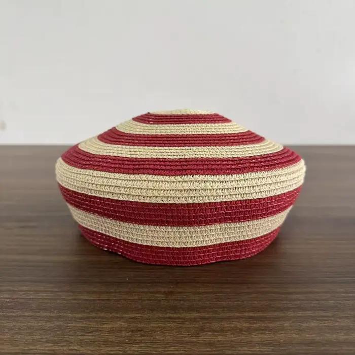 Béret rayé fait main de style européen et américain pour femme – Chapeau d'été élégant pour la plage