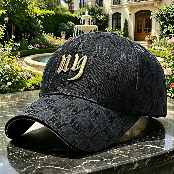Casquette de baseball pleine longueur style New York - broderie dorée - bord incurvé réglable - chap