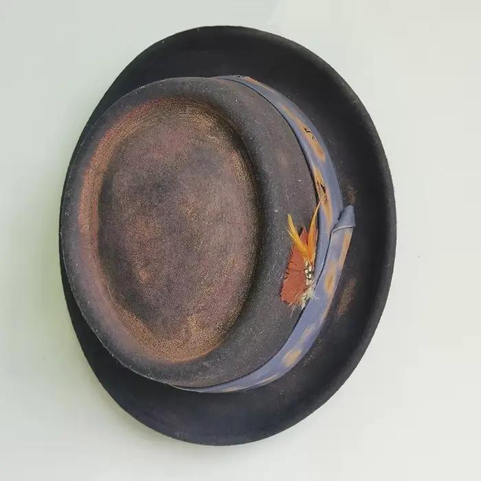 Chapeau brûlé en laine fait à la main Vintage tarte de porc chapeau hommes plume fedora chapeau à ra
