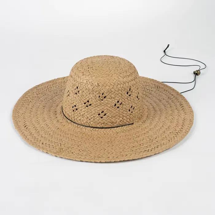Chapeau de paille tricoté à la main avec un design ajouré pour les parents et les enfants – un incon