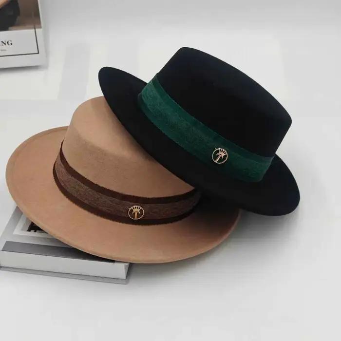 Mode française nouveau automne et hiver tout élégant vintage plat chapeau femmes