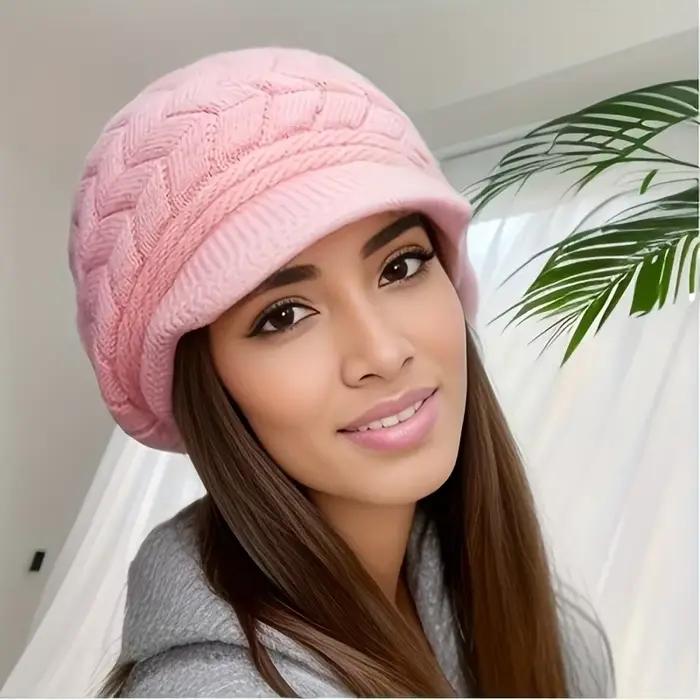 Béret en tricot torsadé