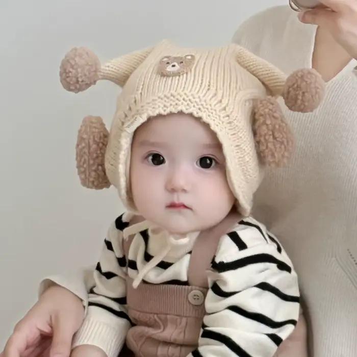 Chapeau de pêcheur tricoté pour bébés en polyester confortable avec protection auditive pour les saisons froides et chaudes couleurs blanc vert armée noir et vert pour garçons filles