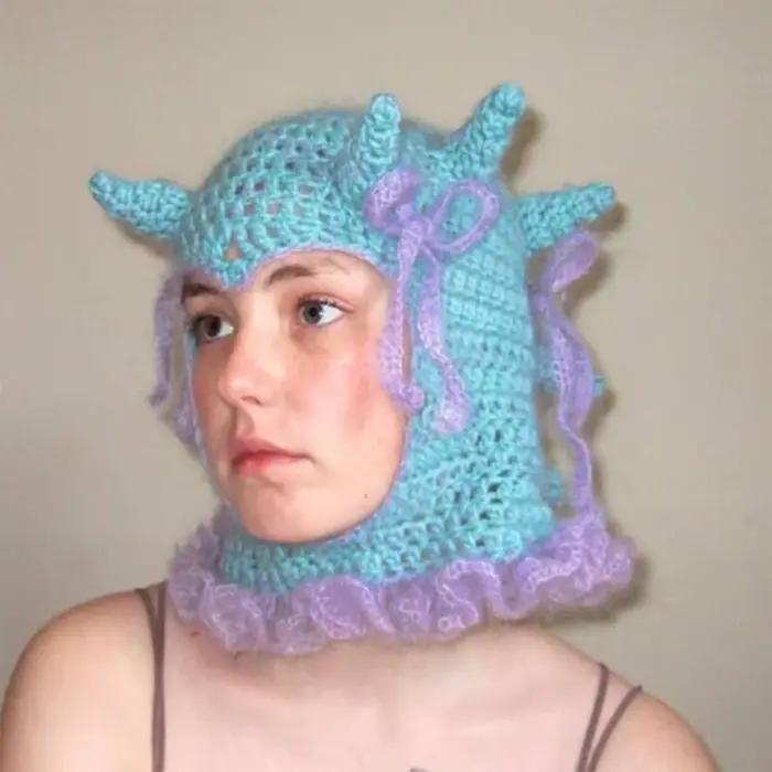 Bonnet tricoté en dentelle 39BB