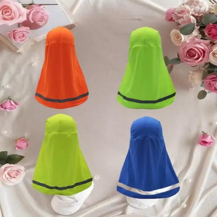 Capuchon rigide de protection solaire avec pare-soleil rafraîchissant élastique