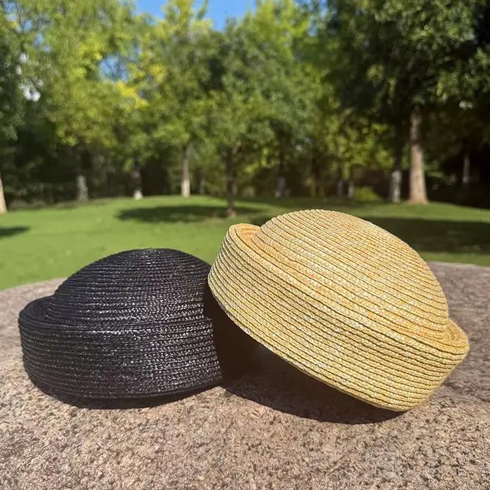 Béret d'été en paille fait à la main pour femmes