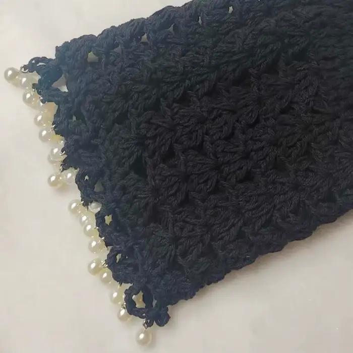 Chapeau tricoté à la main de style ethnique avec pendentif en perles pour femmes