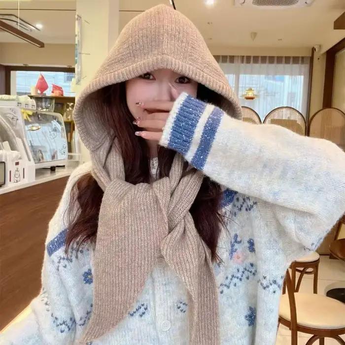 Chapeau et écharpe en laine de créateur avec cache-oreilles pour l'automne et l'hiver ; Chauffe-cou tricoté