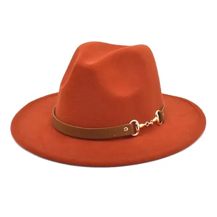 Chapeau de tablier en laine noir à bord plat