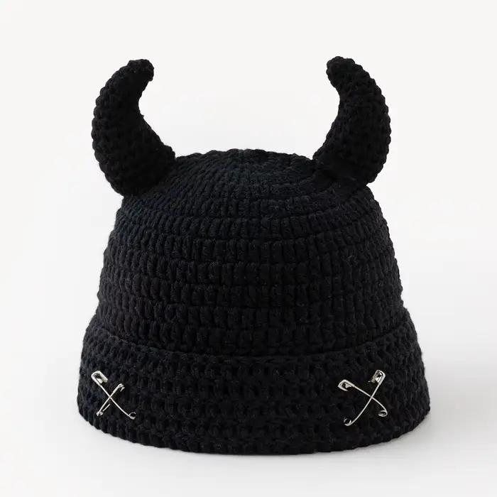 Chapeau unisexe cornes dessin animé acrylique pour hiver, Halloween, fêtes et festivals extérieurs multicolore