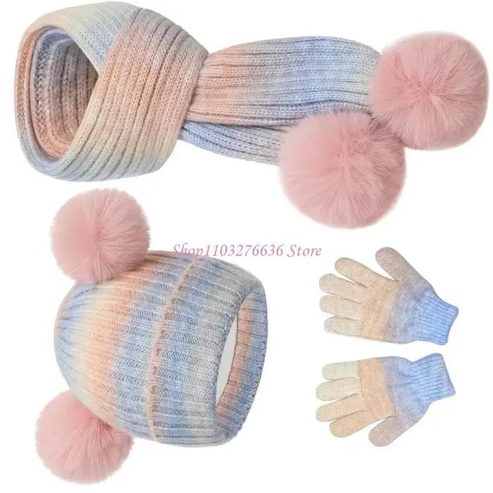 R6FD – joli bonnet tricoté à pompons