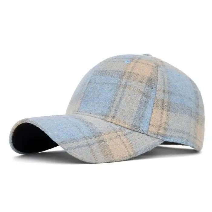Nouvelle Casquette de Baseball Classique à Carreaux pour Hommes et Femmes Occasions Automnales et Hivernales Bords Rigides et Bec de Canard Amincissant Polyester Multicolore