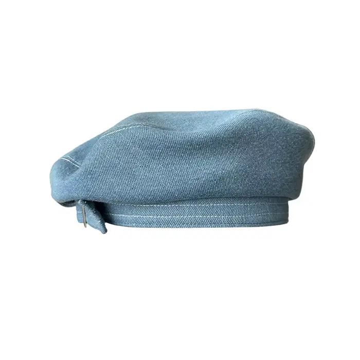 Béret en denim rayé pour femmes