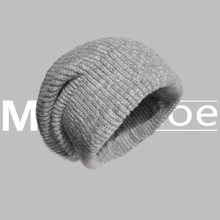 Chapeau empilable tricoté à la mode