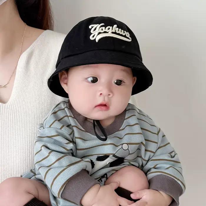Chapeau brodé Alphabet pour bébé, chapeau de pêcheur en coton et polyester, pare-soleil élégant pour enfants de 1 à 3 ans, pour sorties printanières et automnales