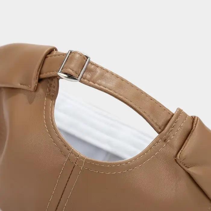 Chapeau de propriétaire rond sans bords en cuir