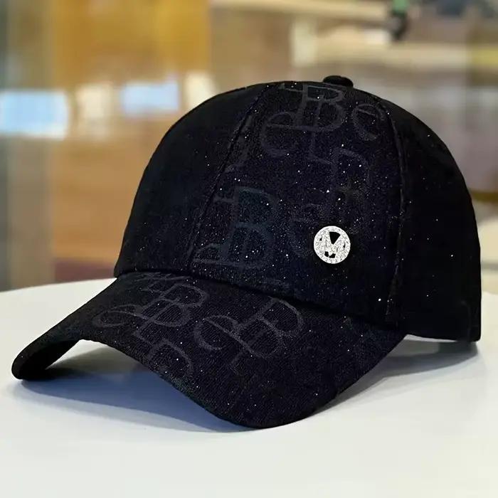 Casquette de baseball pour femme avec logo brodé ajustable