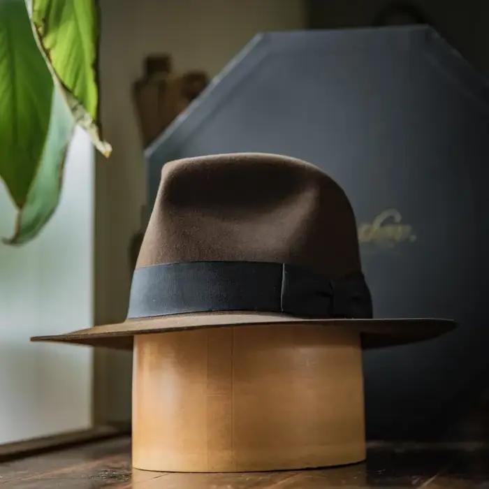 Chapeau Fedora en feutre de laine de luxe