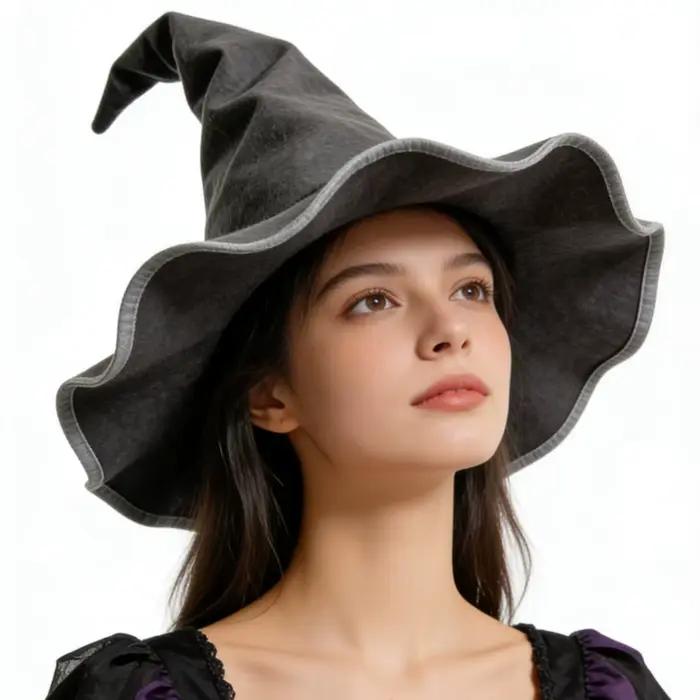 Chapeau de sorcière noir torsadé