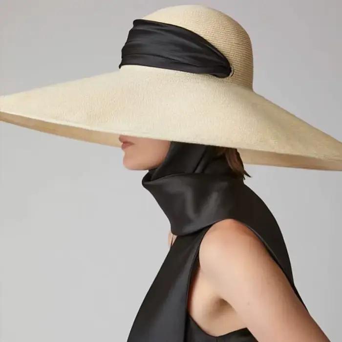 Chapeau de paille à large bord pour dames