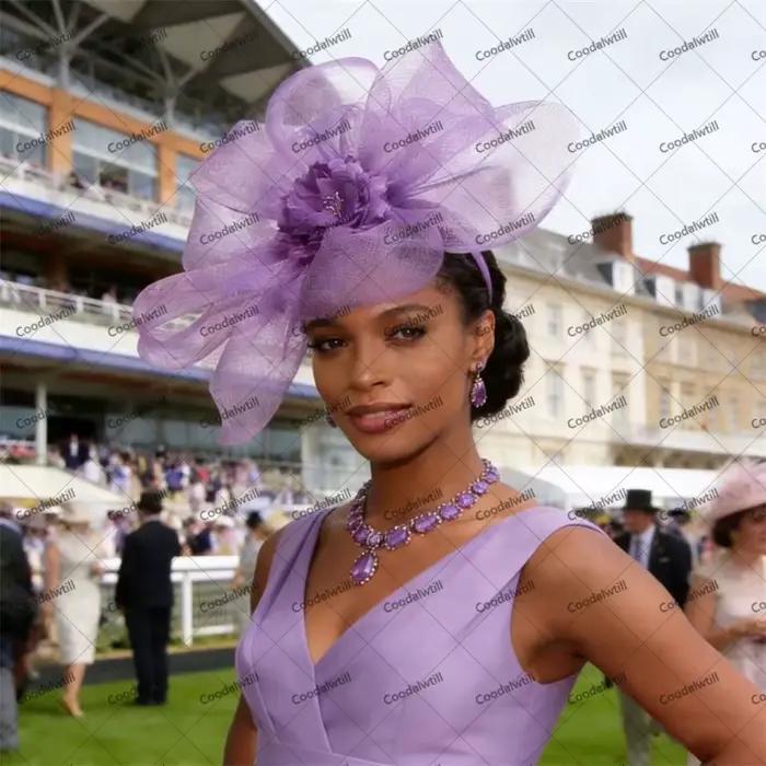 Chapeau de mariage fascinateur à fleurs vert foncé pour dîners de fête couvre-chef d'église pour dames casquette de chapellerie Royal Ascot occassions spéciales