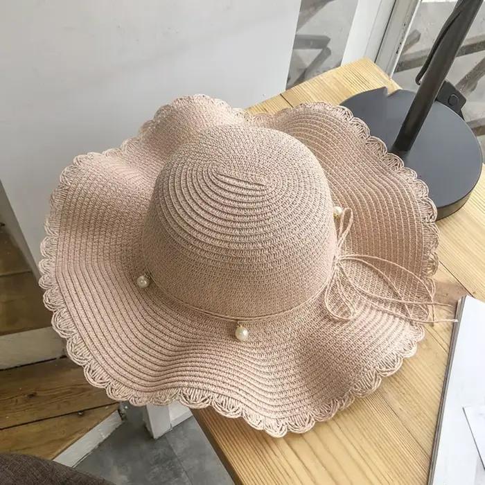 Chapeau de paille pliable tendance style français avec perles pour femmes idéal printemps été plage voyage et activités de plein air