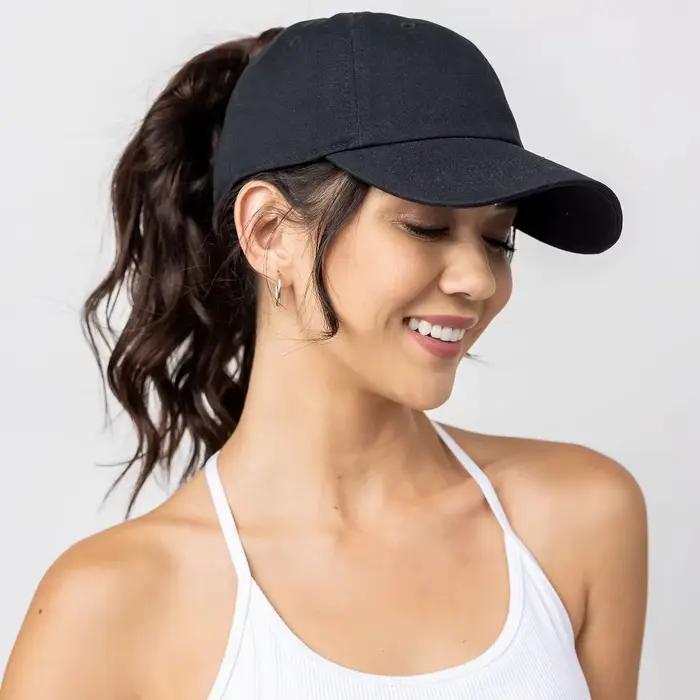 Chapeau pour femme, queue de cheval haute