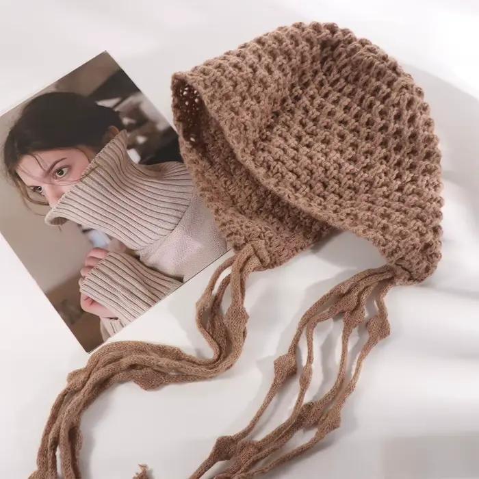 Bonnet en crochet à pompons mignon