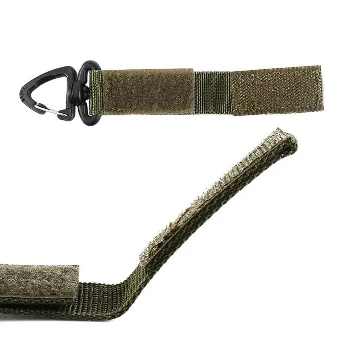 Clip de chapeau de voyage élastique pour maintenir chapeaux de paille et autres accessoires en randonnée et voyage多彩的标题确实很吸引人，包含了多种颜色和使用场景，但请确保在实际应用中根据需要调整文案和格式。