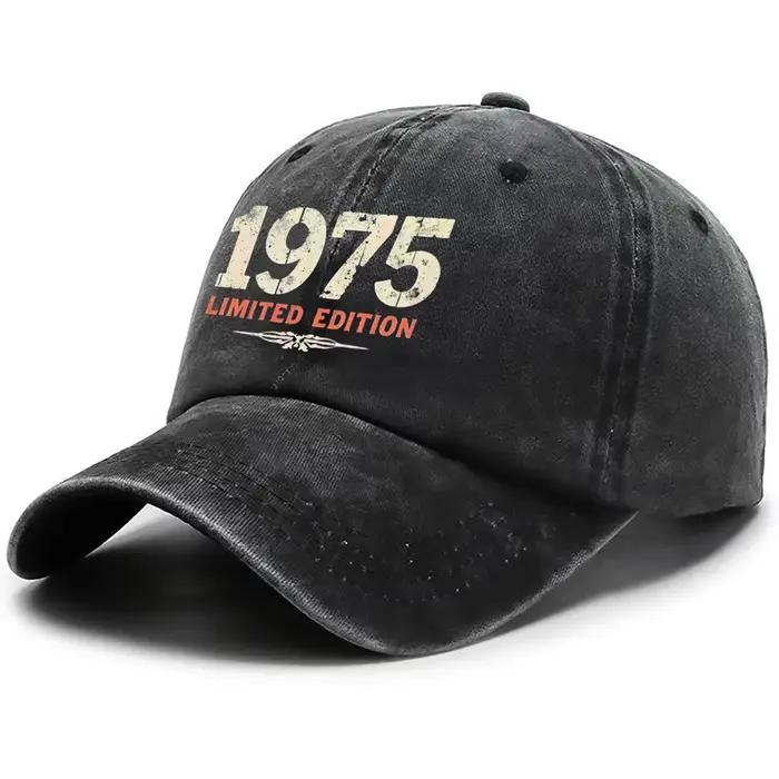 1 chapeau de style vintage 1975