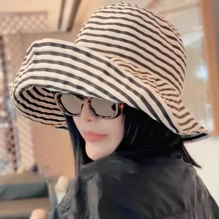 Chapeau Bob Vintage Rayé à Large Bord pour Femme