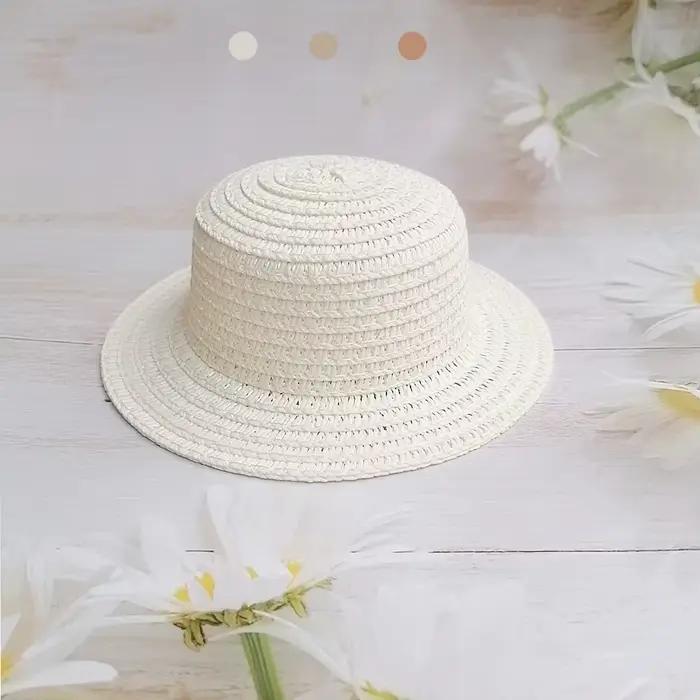 Chapeaux en paille jaunes tressés mignons de plusieurs tailles pour loisirs créatifs