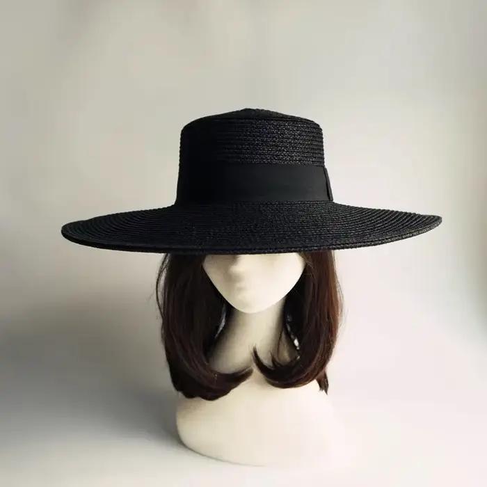 Chapeau de paille noir INS haut de forme pour femmes grande protection solaire plage été occassions spéciales
