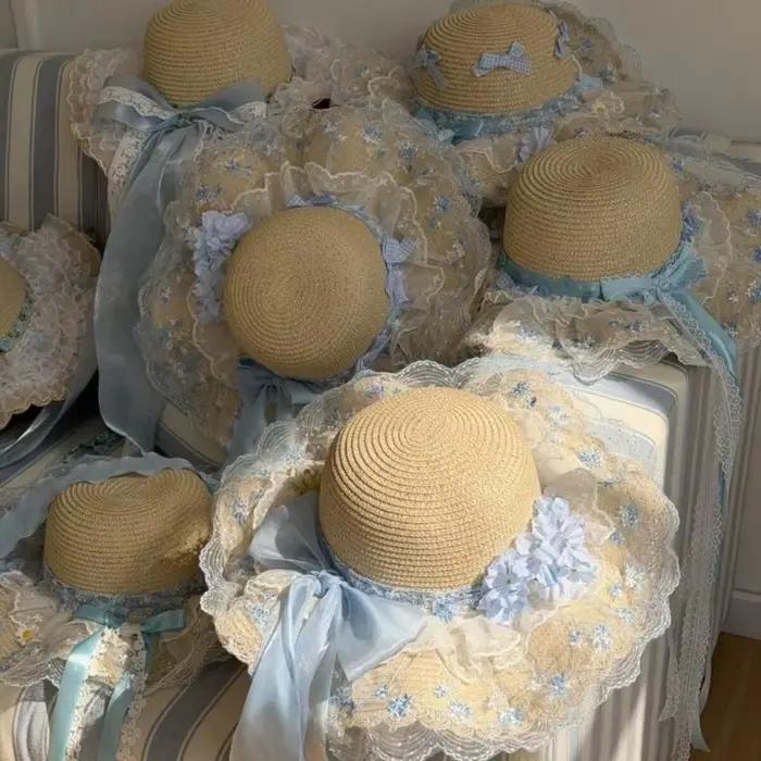 Chapeau de paille pour femme à motif floral