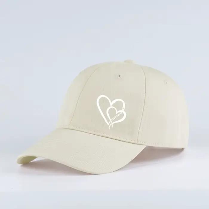 Casquette de baseball élégante à visière souple avec imprimé double rayure en forme de cœur – Chapeau décontracté pour