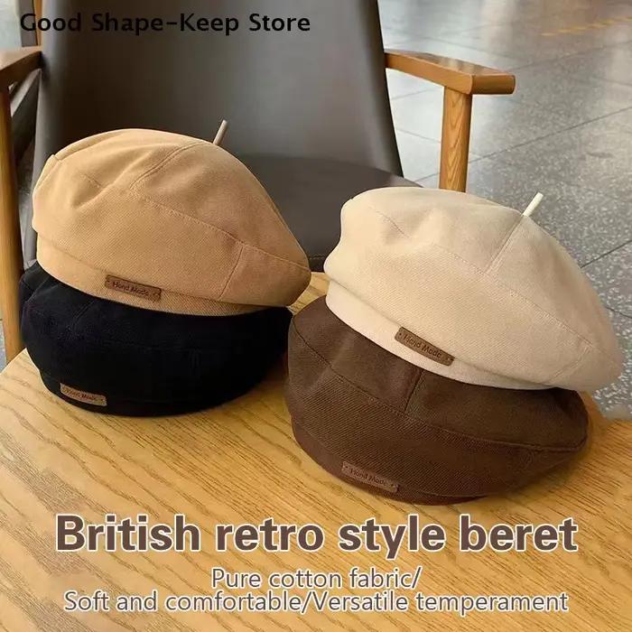 Béret Octogonal en Cuir Étiqueté pour Femme