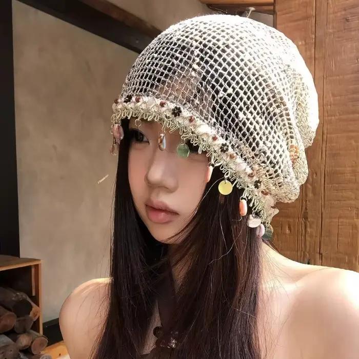Bonnet léger à motif coquille
