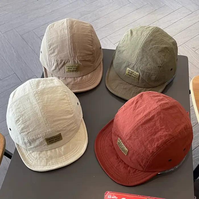 Casquette de sport réglable à visière souple