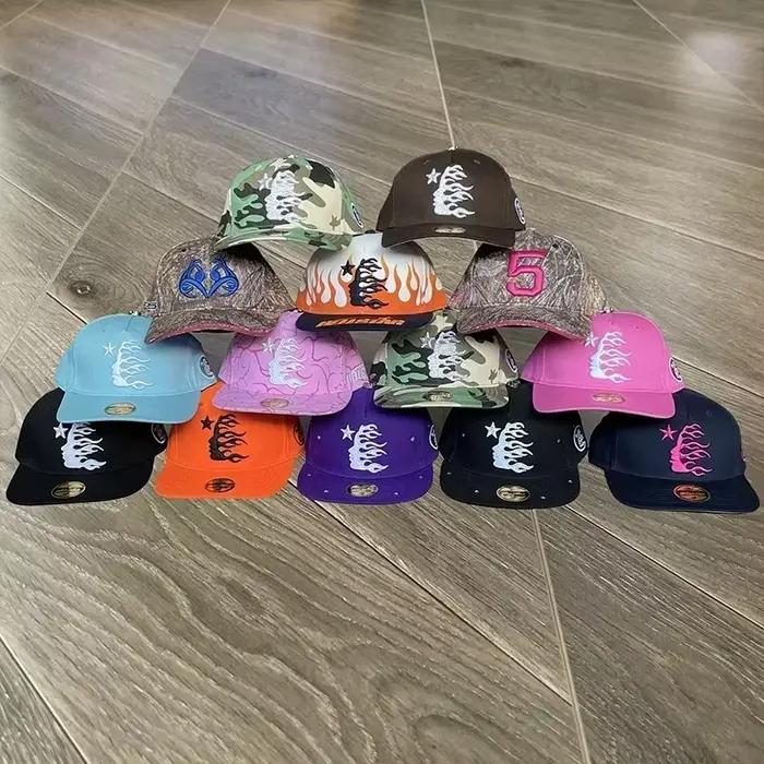 Casquette ajustée HS avec logo brodé en diamant
