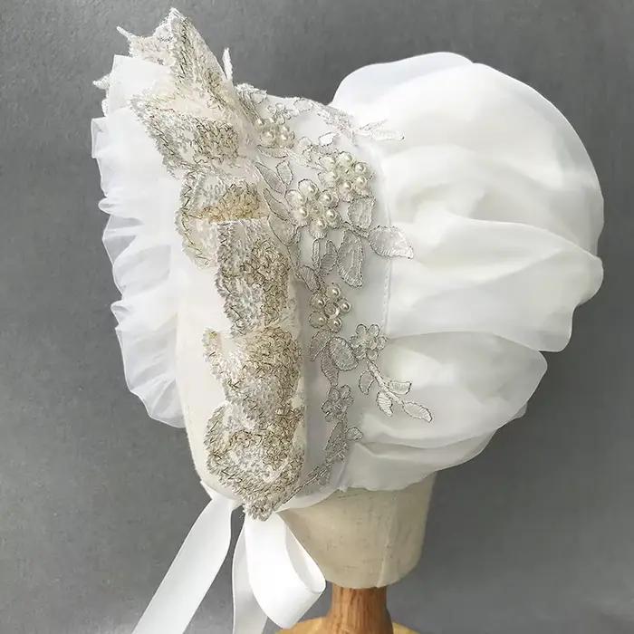 Bonnet victorien à volants pour femme