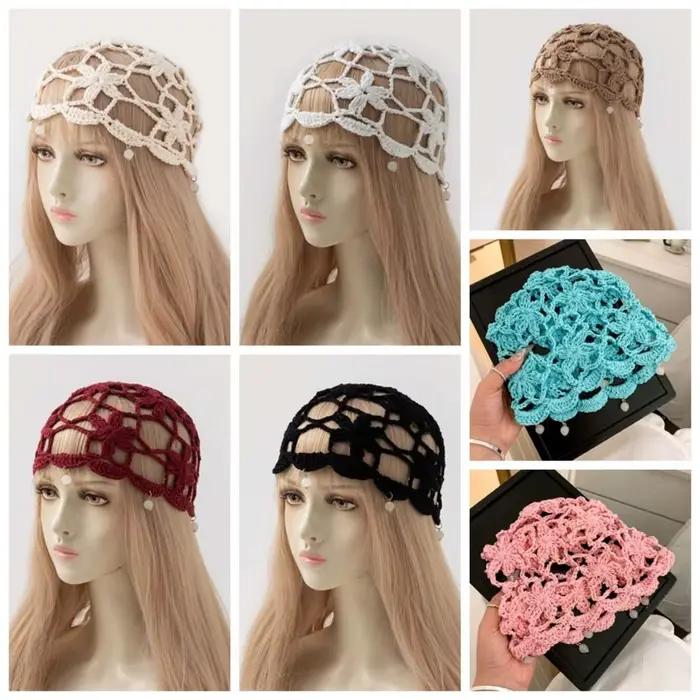 Bonnet tricoté à la main style bohème avec fleur au crochet pour femmes, accessoire vestimentaire ajouré, polyvalent toute l'année, pour sorties quotidiennes et événements spéciaux