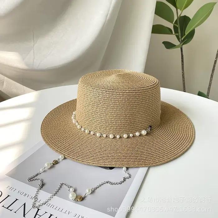 Chapeau de bateau en paille avec chaîne de perles pour femmes
