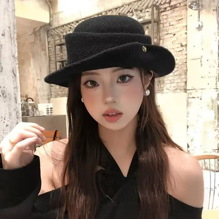 Chapeau en laine noir à bord roulé style rétro élégant pour homme et femme toutes saisons extérieur