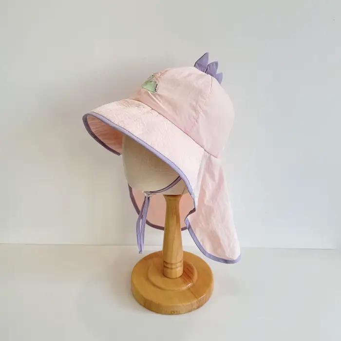 Casquette anti-UV pour bébé