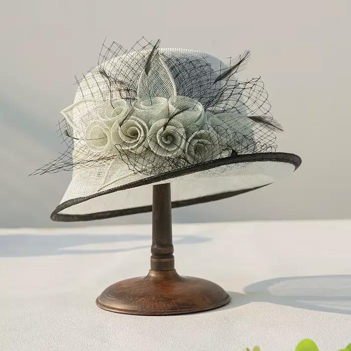 Chapeau de cérémonie élégant en gaze de lin pour femmes, style philippin, motif floral, idéal pour les banquets et cérémonies春夏秋冬季均适用的女士菲律宾风格精致宴会仪式礼帽，亚麻纱材质，花卉图案，适合宴会和典礼场合