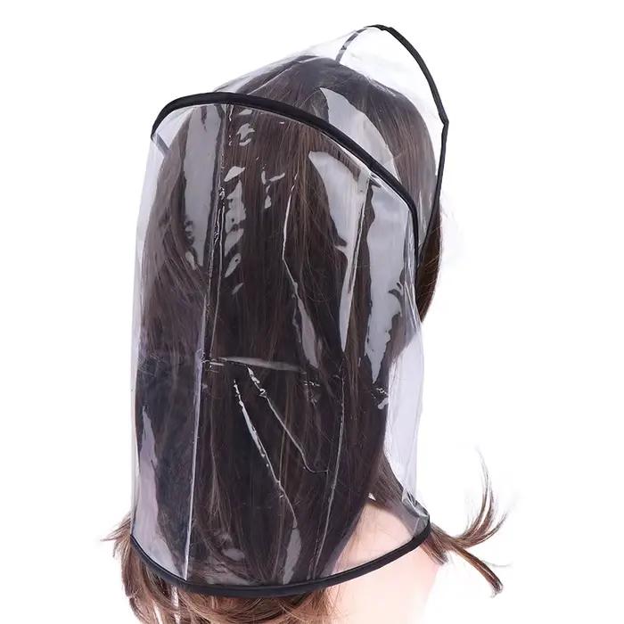 Chapeau de pluie pour protéger la coiffure