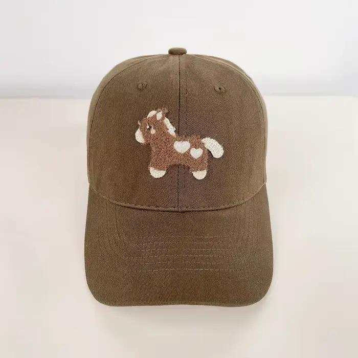 Casquette de baseball brodée avec un poney mignon coréen
